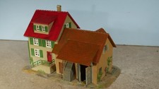 HO Scale   HOME & STABLE  (Faller 276A)
