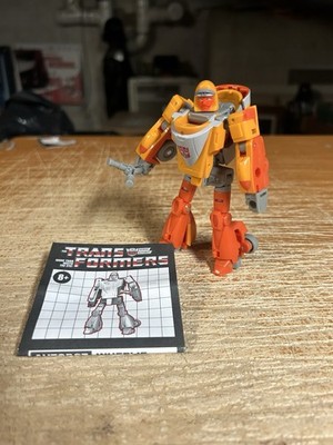 Transformers Retro G1 Autobot Wheelie complete Hasbro 2026 Walmart Transformer
