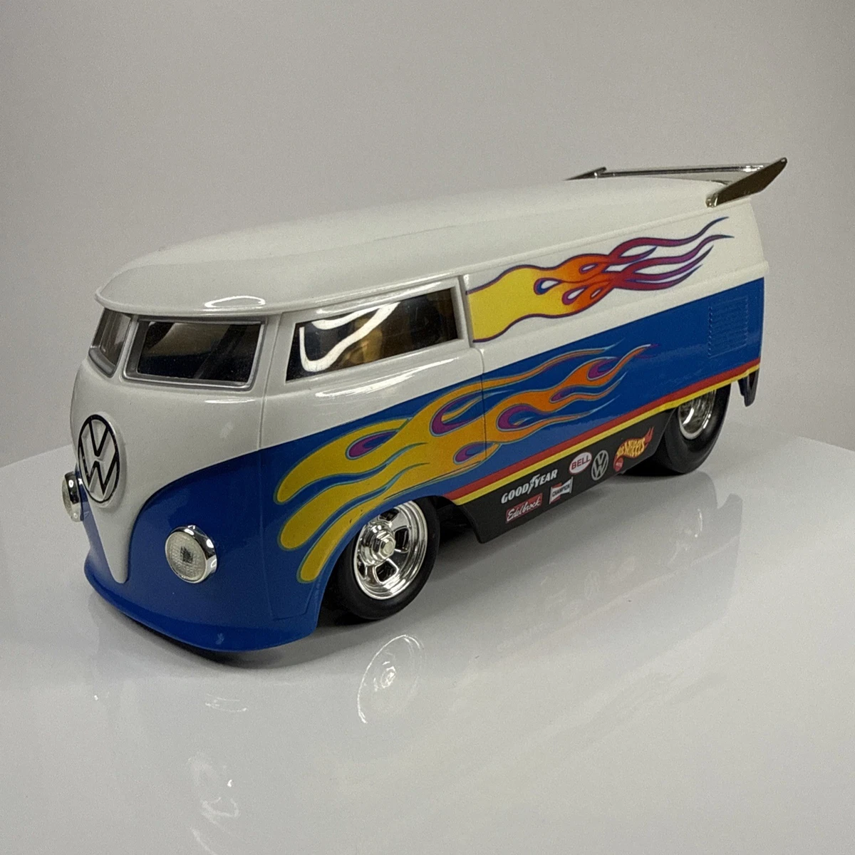 Hot Wheels 1:18 Scale Diecast Buses for sale | eBay