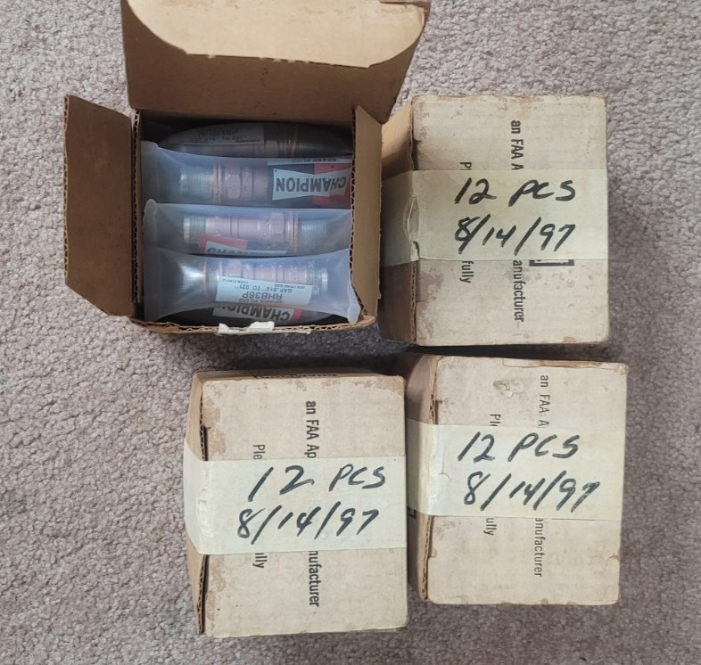 NOS Champion Platinum Aviation Spark Plugs P/N RHB36P - Box of 12