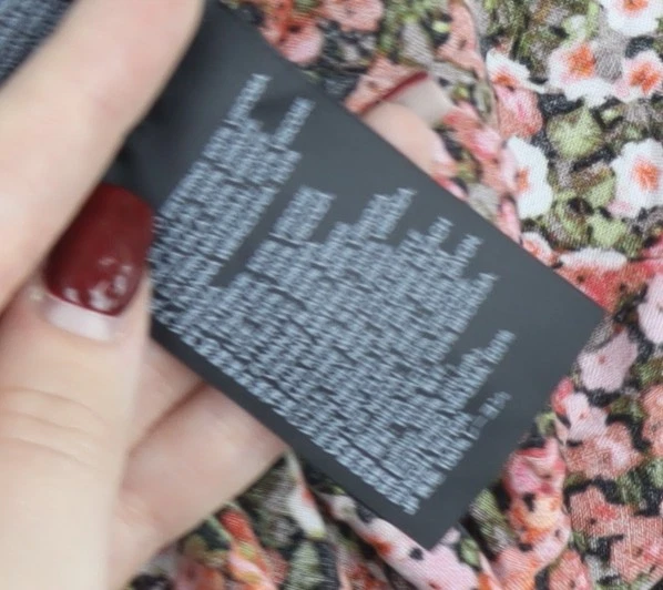 H&M Women’s Multicoloured Floral Blouse Size 18 Scoop Neck Sleeveless - Image 4 of 4