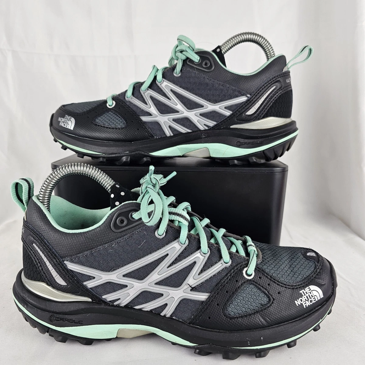 The North Face Ultra Fastpack Low Hiking Shoe Black Aqua Women’s Size 7 Vibram