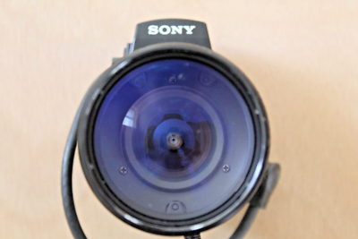 Objectif Zoom Sony 11-70mm F/1.4 - Fabriqué Par Tamron, Non Testé, Pour Pièces