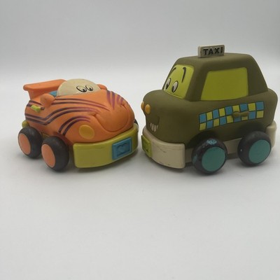 Battat Pull Back Vehicles  Tiger Car and Taxi Just B You Toddler Toy    Used
