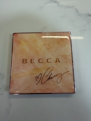 Becca - Chrissy Teigen Palette - No Box