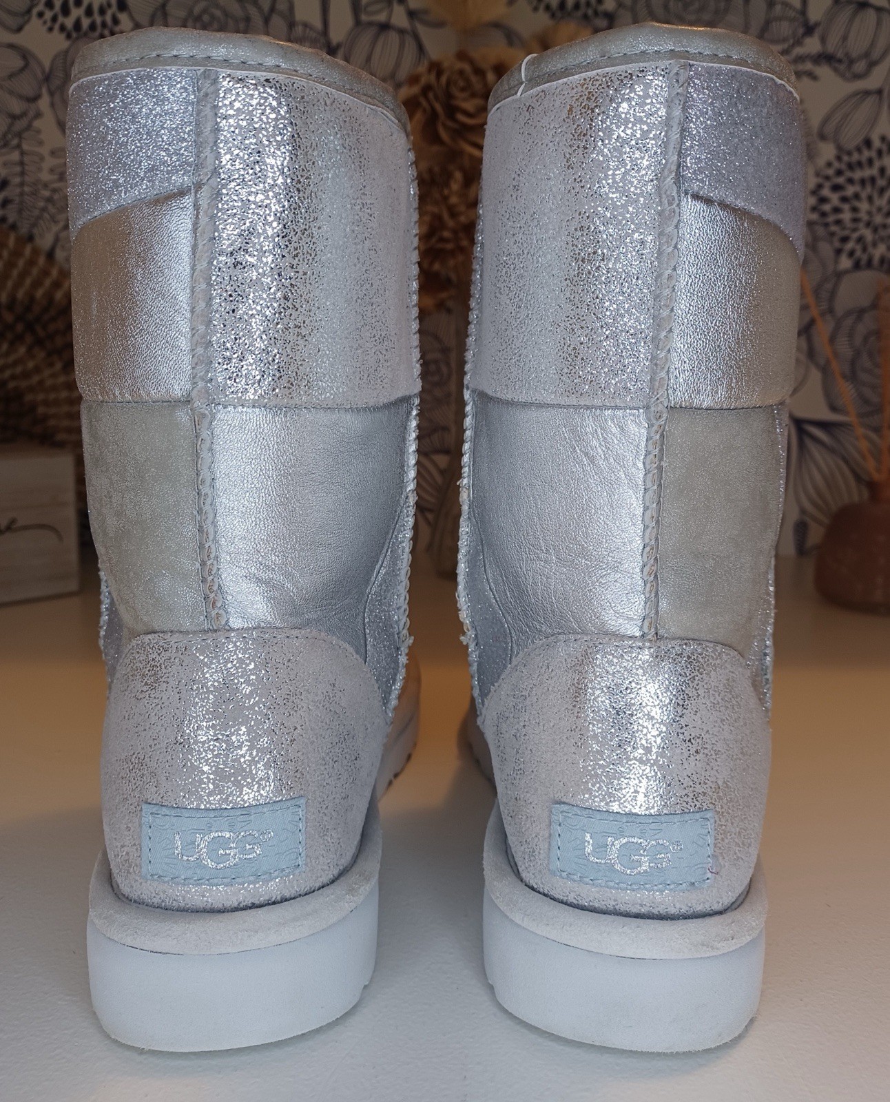 UGG Classic Glitter Patchwork  Suede Fur Sumver S… - image 2