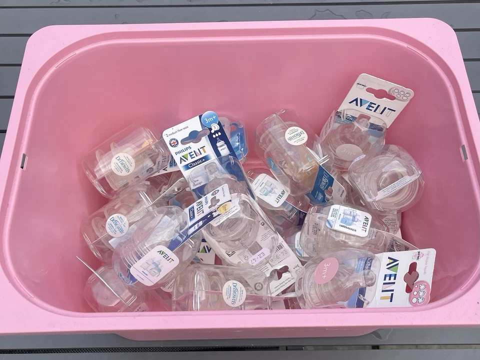 Bundle Philips Advent & Dr Brown Mixed Teats 0m+ , 3m+, 6m+ NEW 🔥 X 22 Joblot - Image 2 of 4