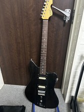 ESP Edwards Platinum Calmaster 9 mm E-Gitarre hat Dellen Risse