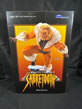 DST Marvel Premier Collection Sabretooth Stat...