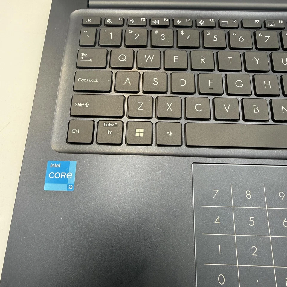 Portátil ASUS Vivobook Pantalla FHD de 14,0" (6 núcleos Intel i3-1215U, 8 GB RAM, 128 GB Foto 2 de 4