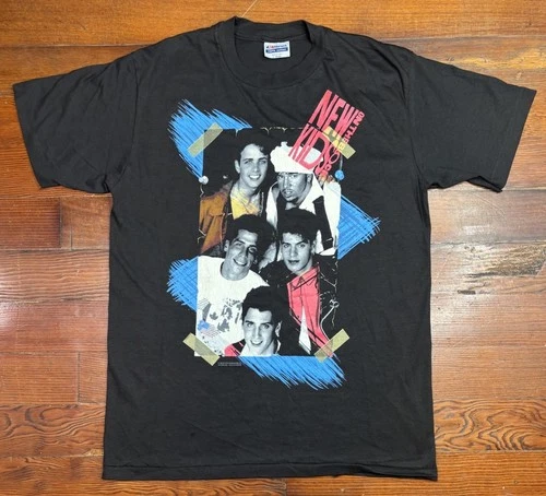 VTG 90’s New Kids on the Block No More Games Tour Single Sti Vintage vintage concert t-shirt, vintage, single stitch, B+ condition