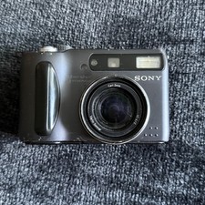 Sony Cybershot DSC-S85 4.1MP Compact Digital Camera With Battery Untested