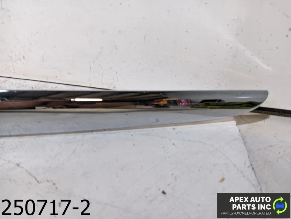 OEM 2004-2007 Jaguar XJ8 4.2L Rear Trunk Lid Chrome Trim Molding Strip CHROME Foto 3 de 4