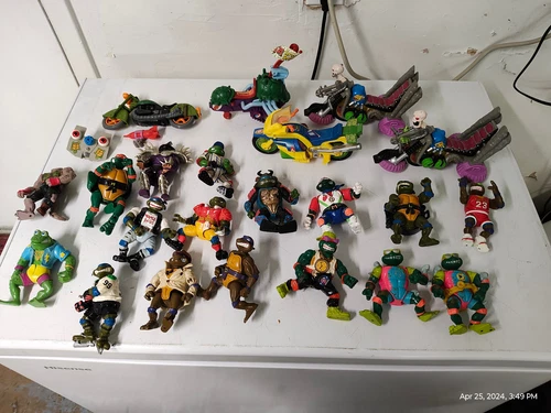 Vintage Teenage Mutant Ninja Turtles Figures and Vehicles