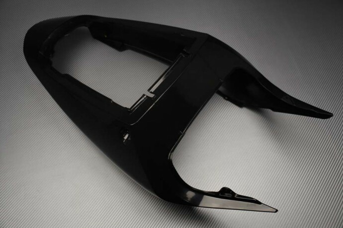 Carénage arrière CBR 929 RR pour réparer une coque de selle cassée