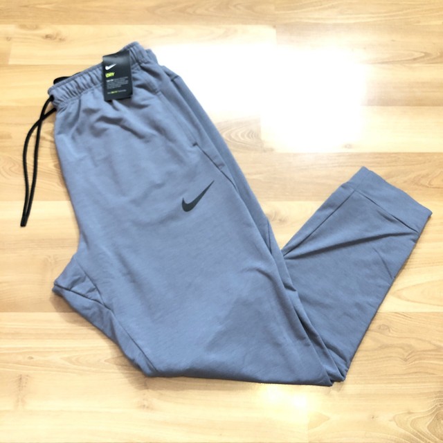 cuffed grey sweatpants