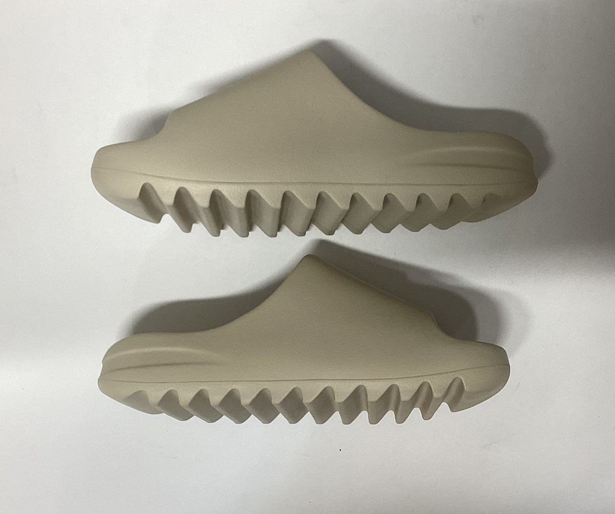Size 7 - adidas Yeezy Slide 2022/2023 Restock 