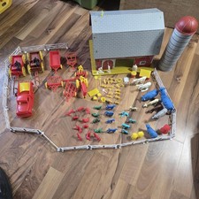 Vintage Tin Litho Barn Farm Playset Lot Fence Animals Tractor Truck Toy Ohio Art