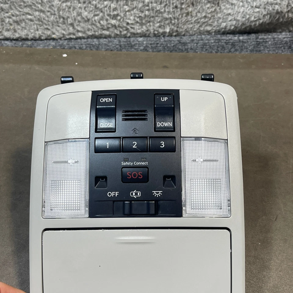 Unidad de control de techo corredizo luz domo Lexus CT200h 2011-2014 OEM Foto 3 de 4