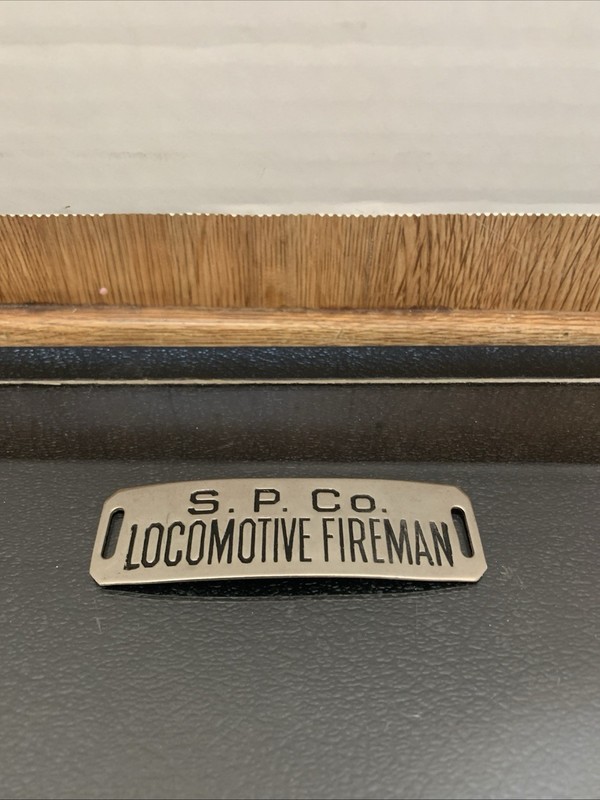 Vintage SOUTHERN PACIFIC SPCO Locomotive Fireman HAT BADGE 80’s-90’s