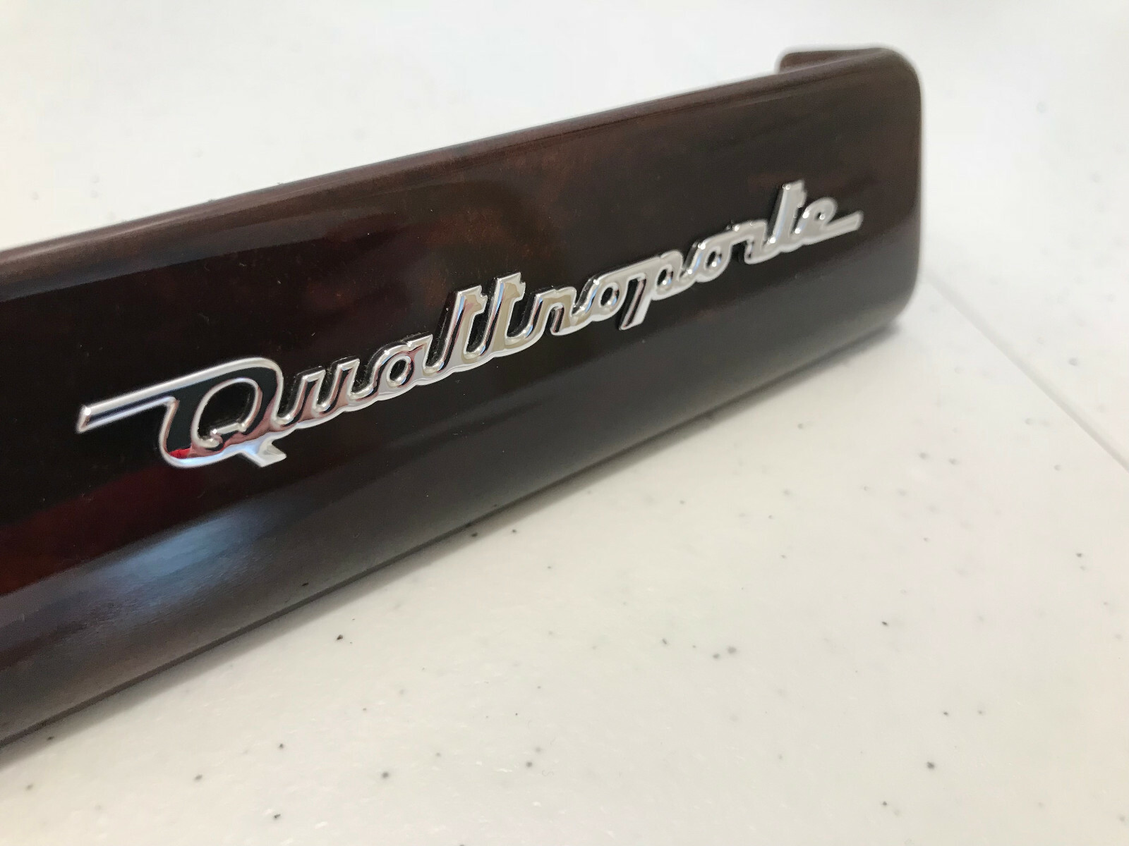 2007 Maserati Quattroporte M139 Front Right Dash Wood Grain Trim  Cover Panel 