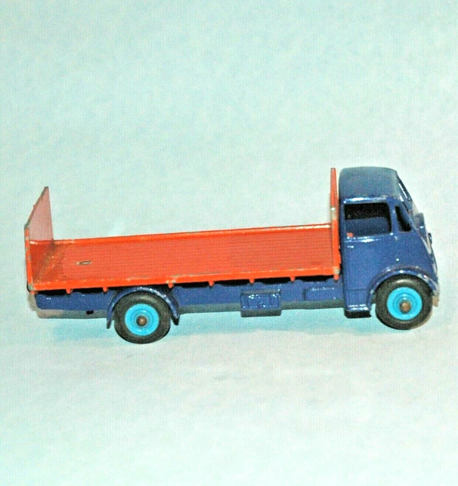 913 Meccano DINKY SUPERTOYS GUY OTTER FlatDeck Tailboard violet blue orange 1956 - Image 2 of 4