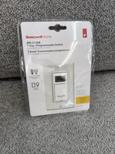 Honeywell Home 120-Volt 7-Day Programmable Indoor Motor and Light Switch Timer