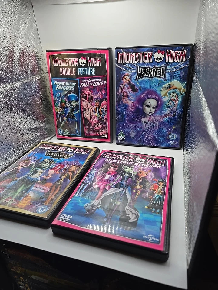 Monster High x7 DVD Bundle Job Lot (Good Condition) - Image 2 of 3