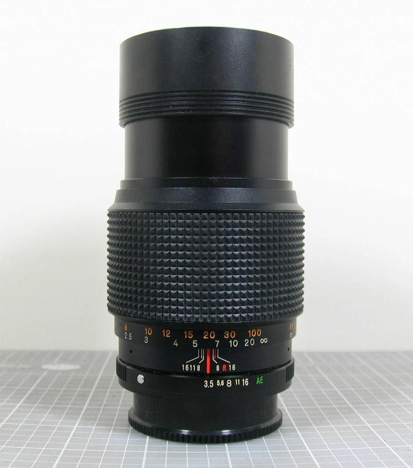 Teleobjetivo Konica Hexar AR 135mm f3.5 con estuche Japón Foto 2 de 4