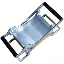 Manual Stainless Steel Meat Tenderizer for Home Kitchens Compact 21x14x9 cm