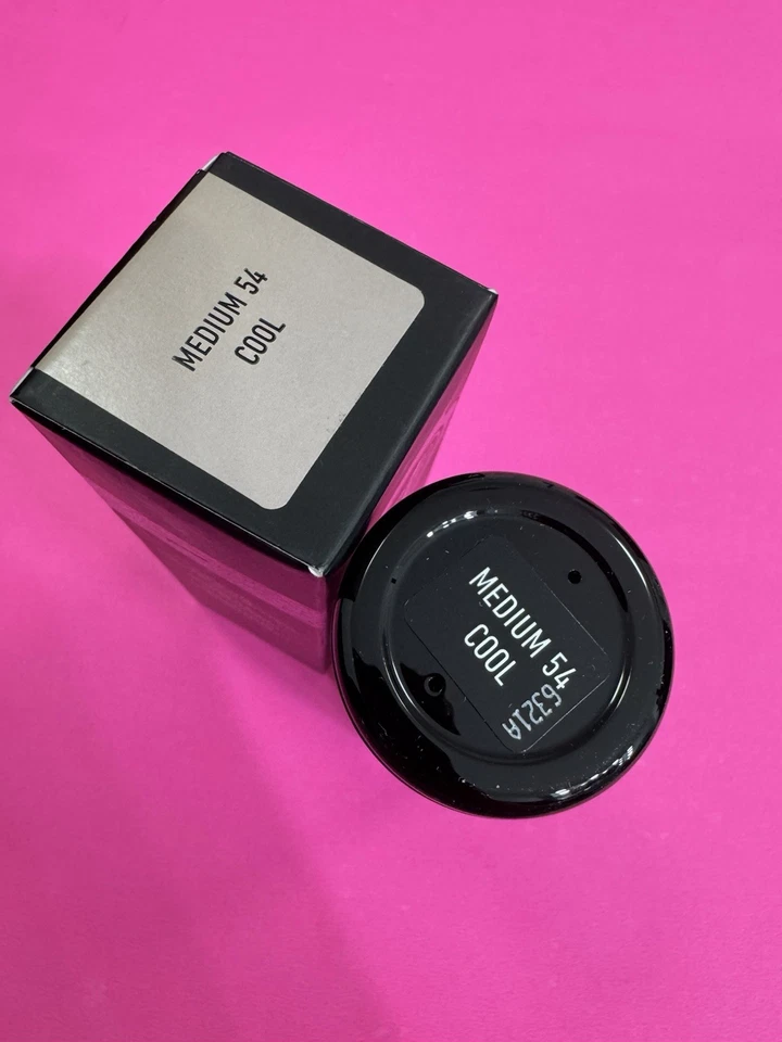 KAT VON D KVD Lock-It Foundation 30mL/1 Oz MEDIUM 54 COOL NEW IN BOX - Image 2 of 4