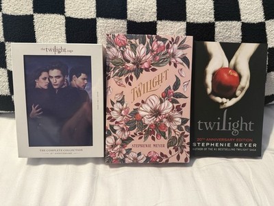 Twilight Anniversary Book And DVD Bundle