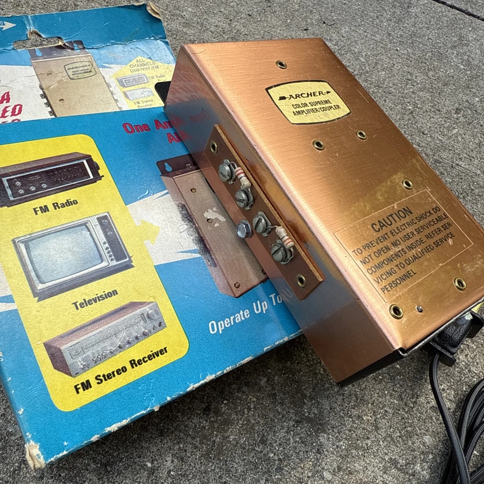 Archer 15-1120 FM Amplifier Use with Indoor Antenna Amplified Coupler (4 Units) - Image 3 of 4