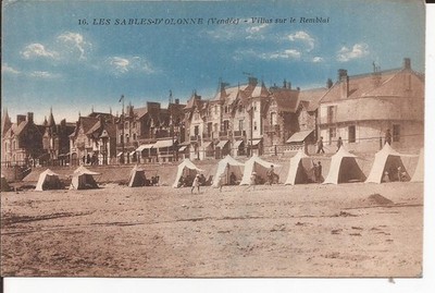 CPA 85 LES SABLES D'OLONNE Villas sur le Remblai