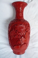 Schnitzlack Vase,rot,China