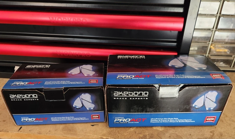 Pastillas de freno de cerámica Chevy 2011 a 2017, GMC, Buick Akebono Proact, delanteras y traseras. Foto 3 de 4