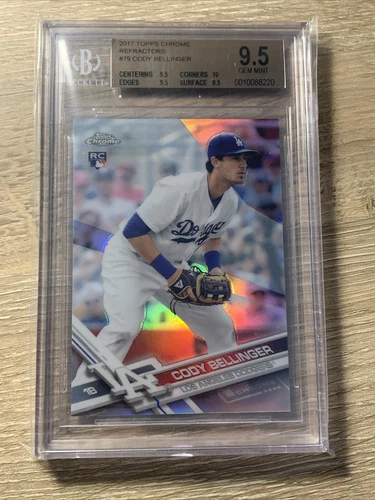 Cody Bellinger 2017 Topps Chrome Cody Bellinger #79 Refractor