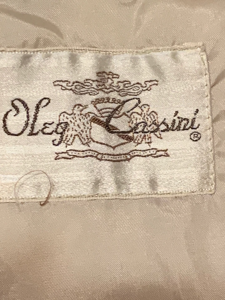 Jaqueta Masculina Oleg Cassini Vintage Trench Coat Marrom Claro Bege Botão Tamanho 42 Curta - Imagem 4 de 4