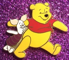 DISNEY WDW 2001 PALS PIN SERIES WINNIE THE POOH & PIGLET WALKING ARM IN ARM PIN