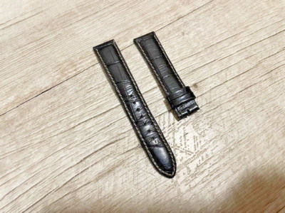Uhrenarmband aus echtem Krokodilleder Handarbeit - 18 mm - schwarz