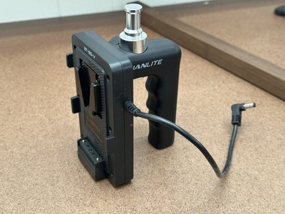 NANLITE Battery Grip for FC Forza II 60 B C, V Mount handgrip handle DC