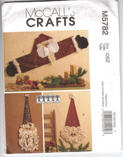 5782 McCALLS Crafts - SANTA Wall  Door DECORATIONS
