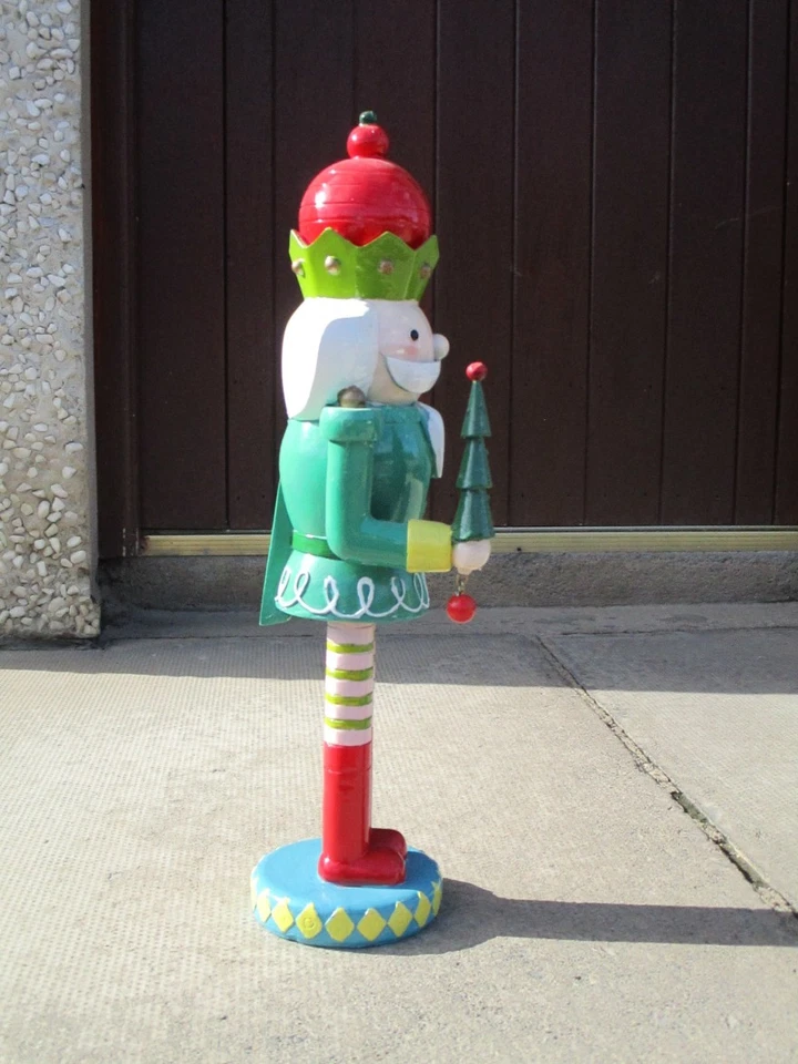 Cute Little Nutcracker - Image 3 of 4