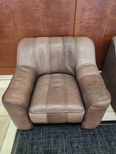 Vintage Leather Club Chair with 7" extension DS-44 Chair De Sede Buffalo Leather - Picture 2 of 14