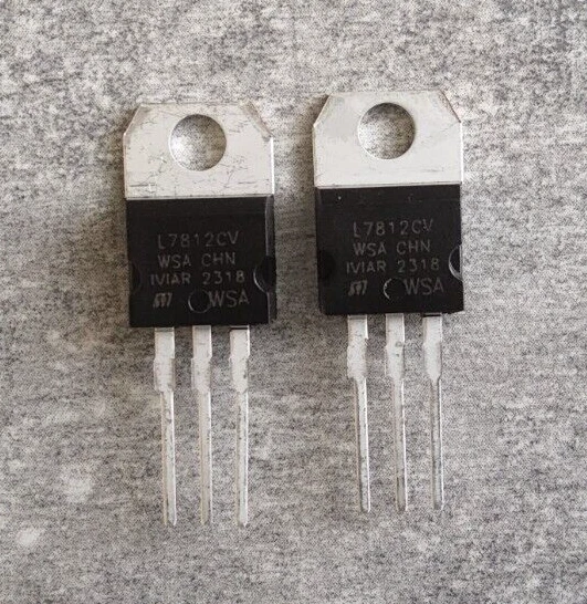 STMICROELECTRONICS 2 Stück L7812CV Spannungsregler 1,5A , +12V, TO-220