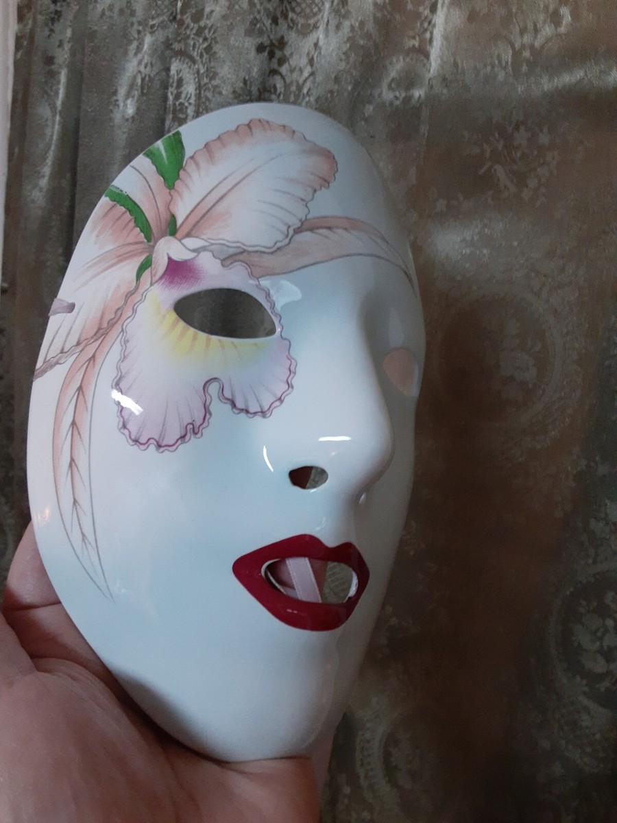 Vintage Vandor Mask Masquerade 1983 Surreal Art Decor Decoration