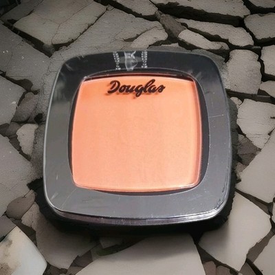 Douglas CHEEK ME UP- Creamy- Like Powder Blush. 5 Shirley Poppy.