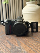 Nikon COOLPIX 8700 8.0MP Digital Camera - Black MINT COMPLETE