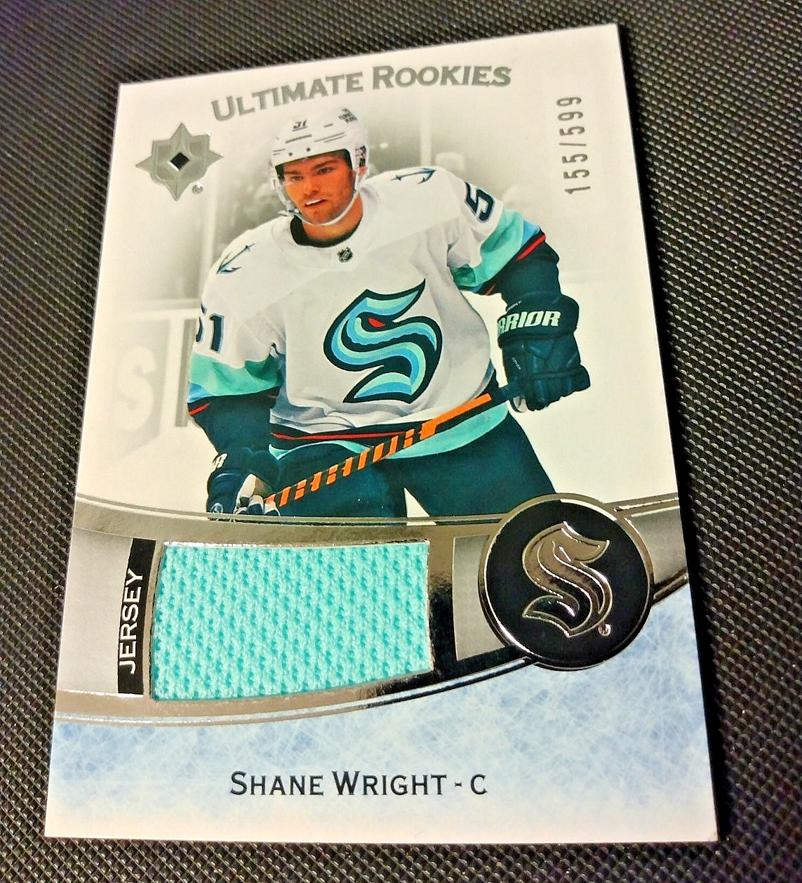 2022-23 UD Ultimate Collection - Ultimate Rookie Shane Wright  Jersey 155/599 NM