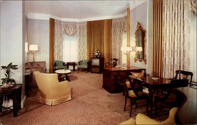 Presidential Suite ~ Congress Hotel ~ Chicago Illinois ~ unused 1950s postcard